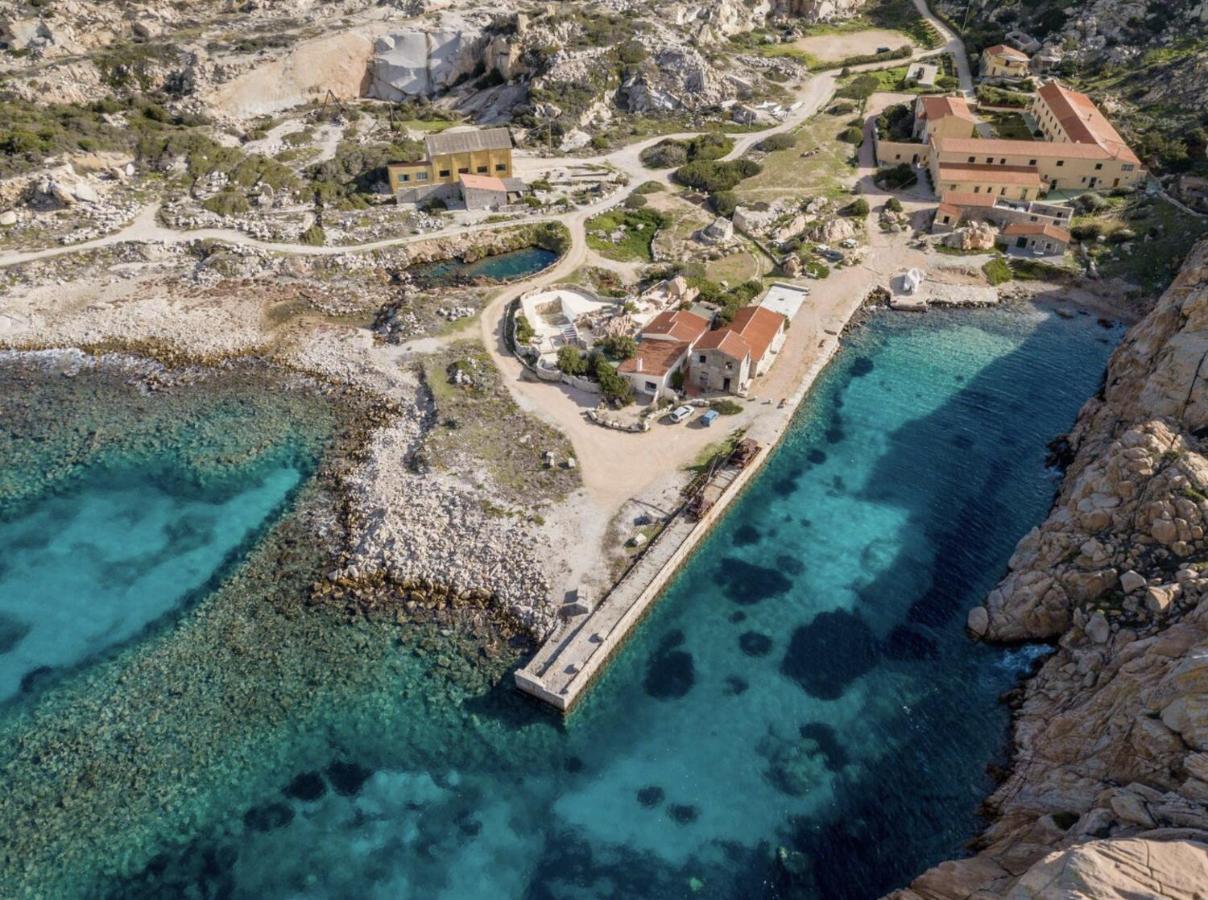Residence Cala Francese - Case Sul Mare La Maddalena  Ngoại thất bức ảnh