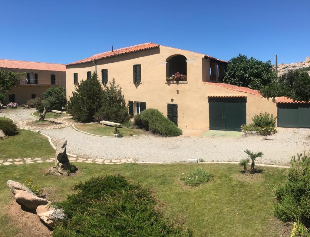 Residence Cala Francese - Case Sul Mare La Maddalena  Ngoại thất bức ảnh
