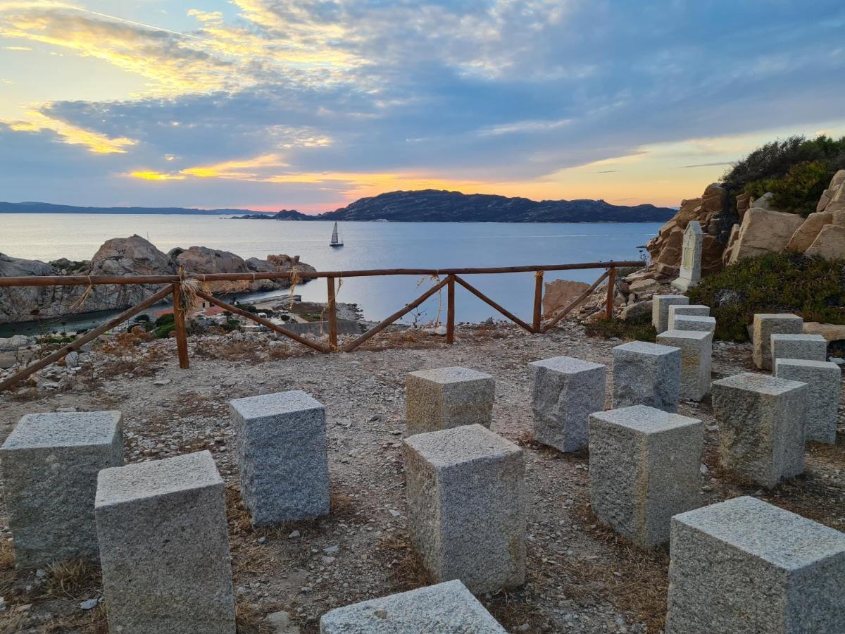Residence Cala Francese - Case Sul Mare La Maddalena  Ngoại thất bức ảnh
