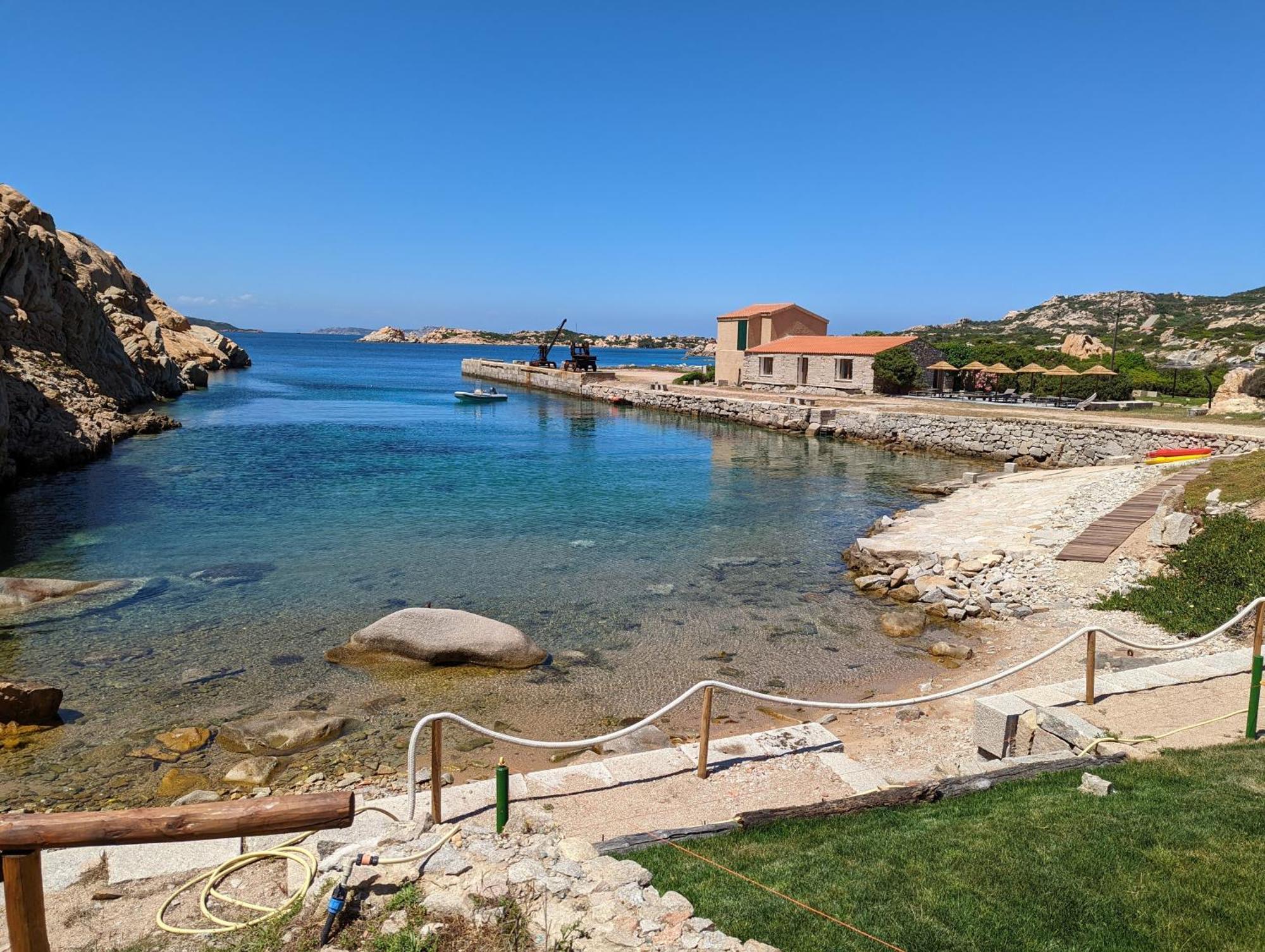 Residence Cala Francese - Case Sul Mare La Maddalena  Ngoại thất bức ảnh