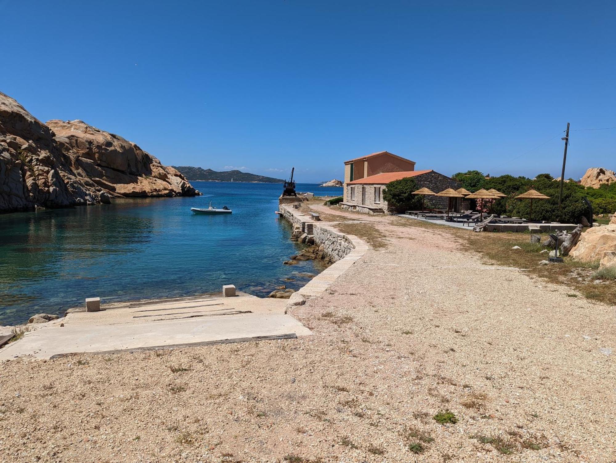 Residence Cala Francese - Case Sul Mare La Maddalena  Ngoại thất bức ảnh