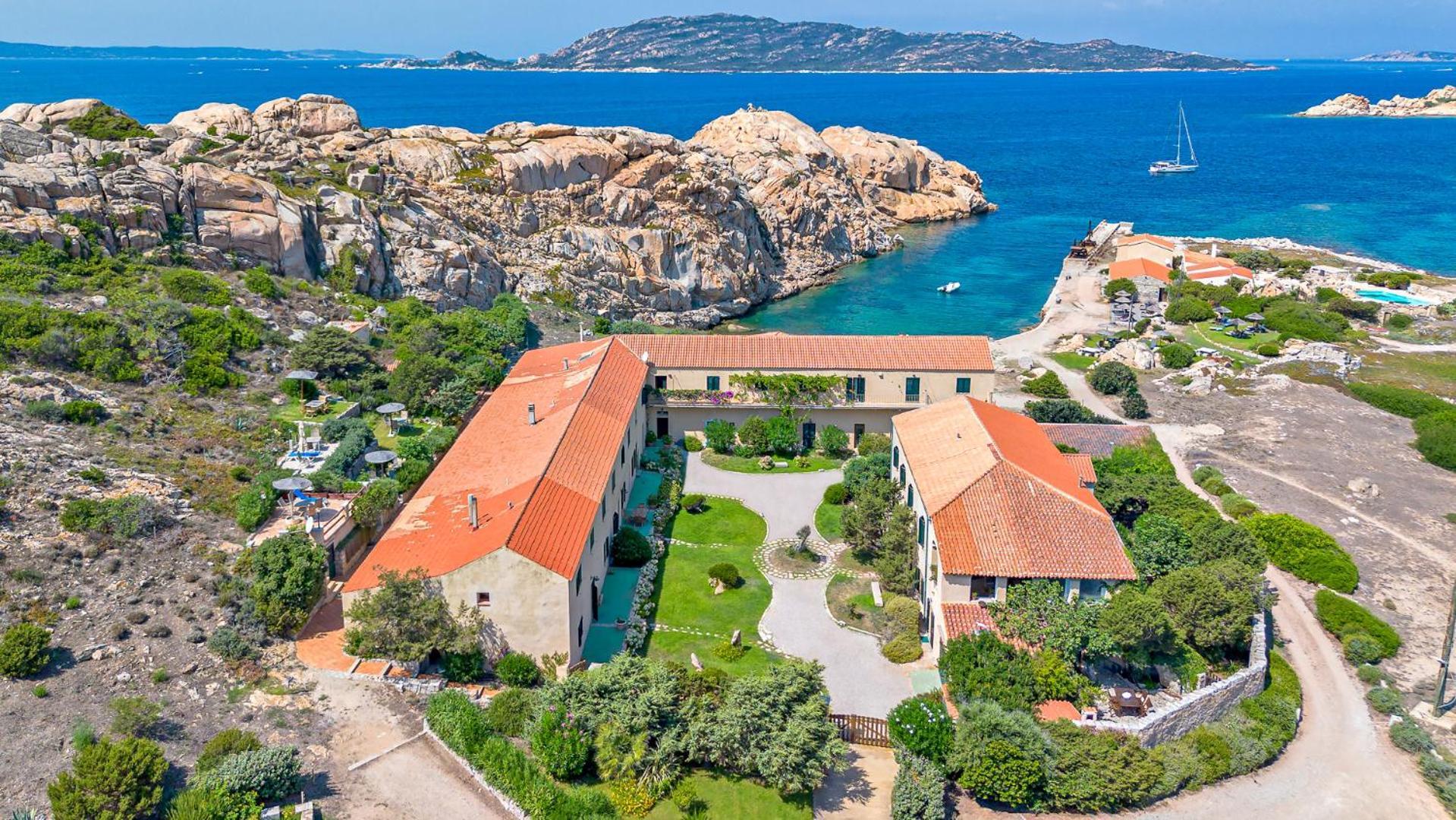Residence Cala Francese - Case Sul Mare La Maddalena  Ngoại thất bức ảnh