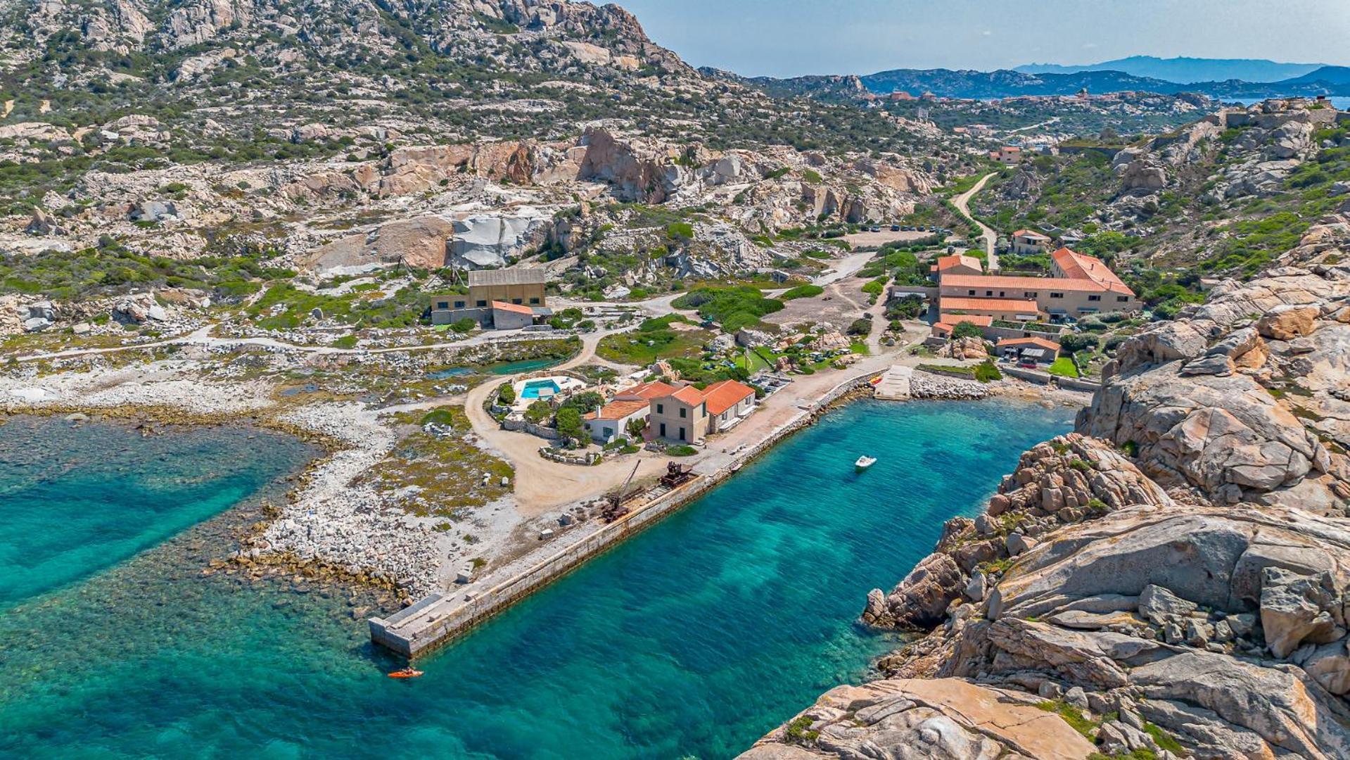 Residence Cala Francese - Case Sul Mare La Maddalena  Ngoại thất bức ảnh
